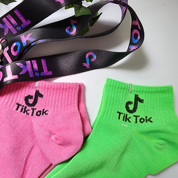 TikTok Ribbon Headband Lanyard and Neon Socks Bundle - Picture 3 of 10